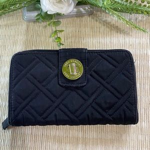 Vera Bradley Turnlock Wallet Black